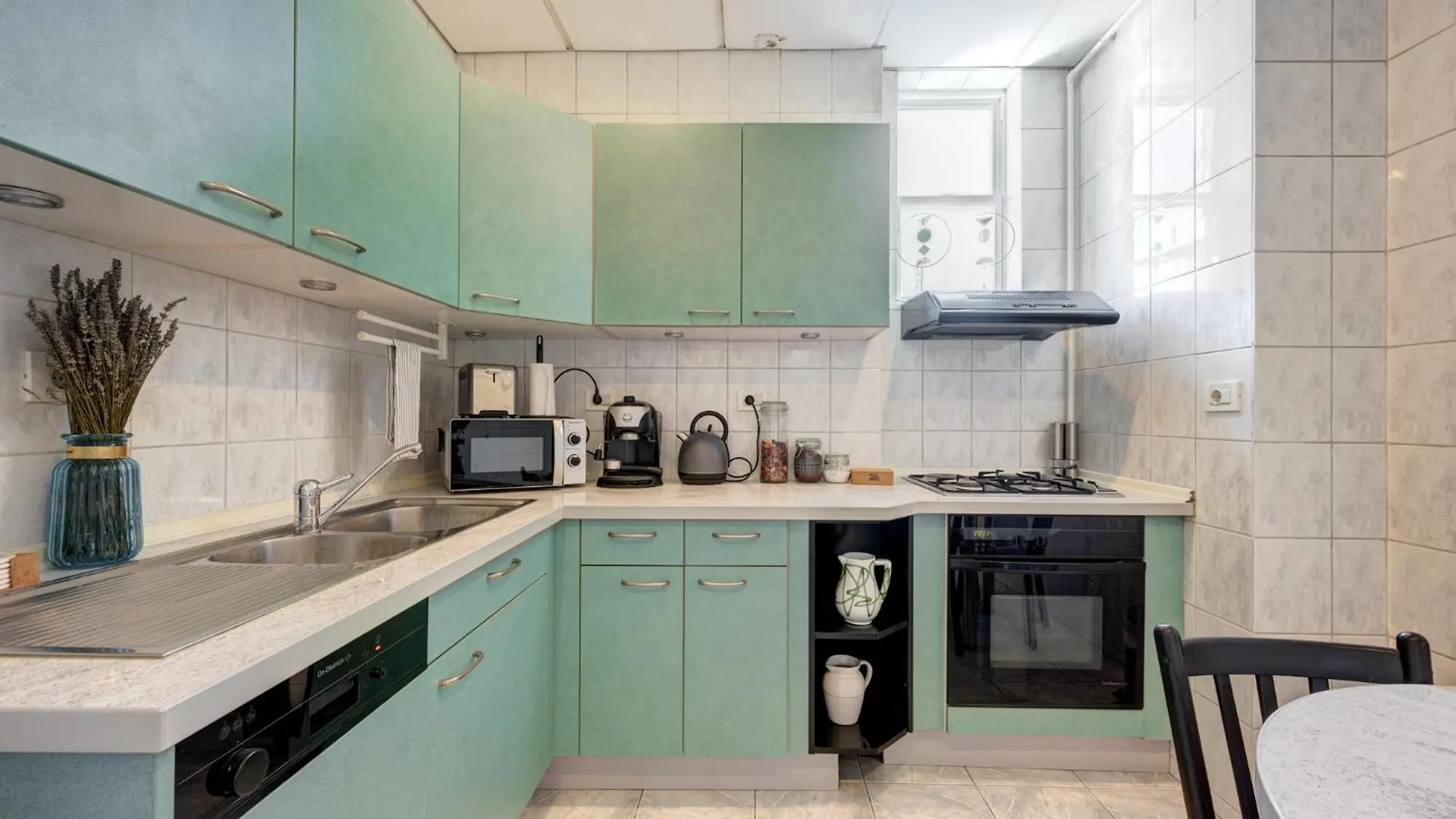 2 Bedroom Apartment - Romanian Athenaeum Bucharest